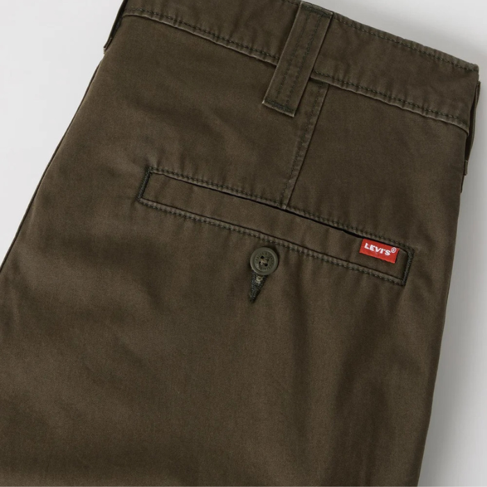 Levis 007W7 Fishing Cargo Shorts - Komodo Green Colour, Close Up View