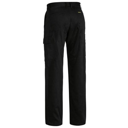 A pair of black coloured Bisley BP6999 men's cargo pants with multiple pockets -Back view