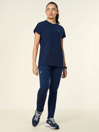 NNT CATUY7 Invigorate Crew Neck Scrub Top