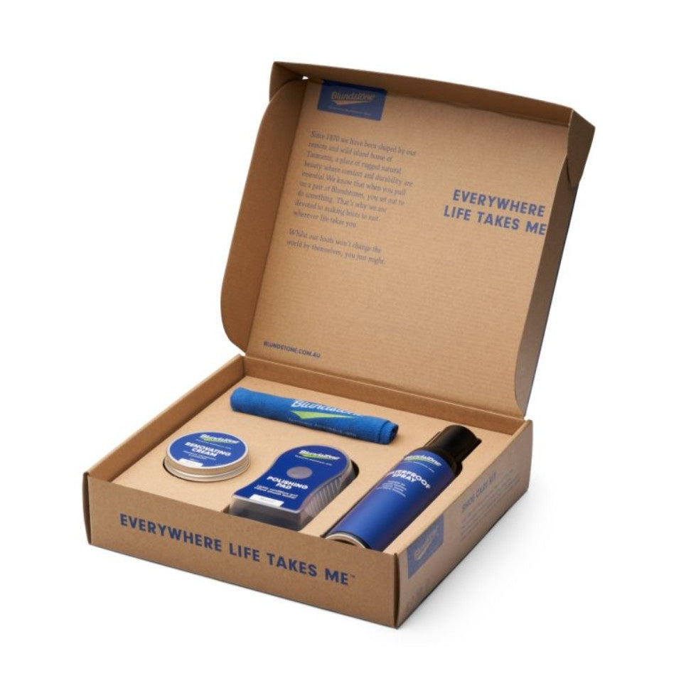 Boot care pack renovating cream designed to clean, condition, and waterproof leather boots. Black & Rustic colours . Includes Waterproofing Spray, polishing sponge, and a branded buffing cloth. Blundstone boots Shoe Care Kit