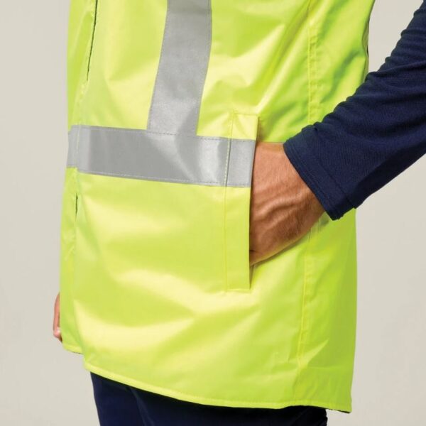 Hard Yakka Y21480 Hi Vis Taped All Weather Fleece Vest - Image 4