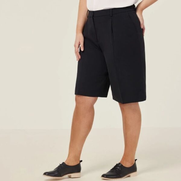 NNT CAT3YE Crepe Stretch Relaxed Short - Image 4