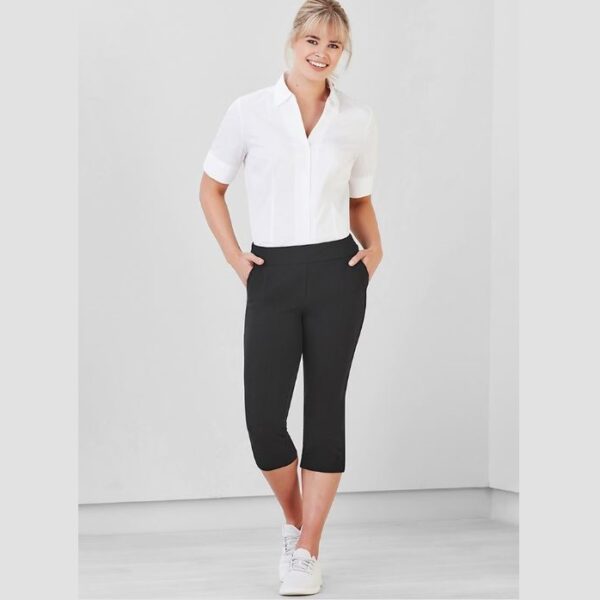 BizCare CL040LL Womens Jane 3/4 Length Stretch Pant - Image 9